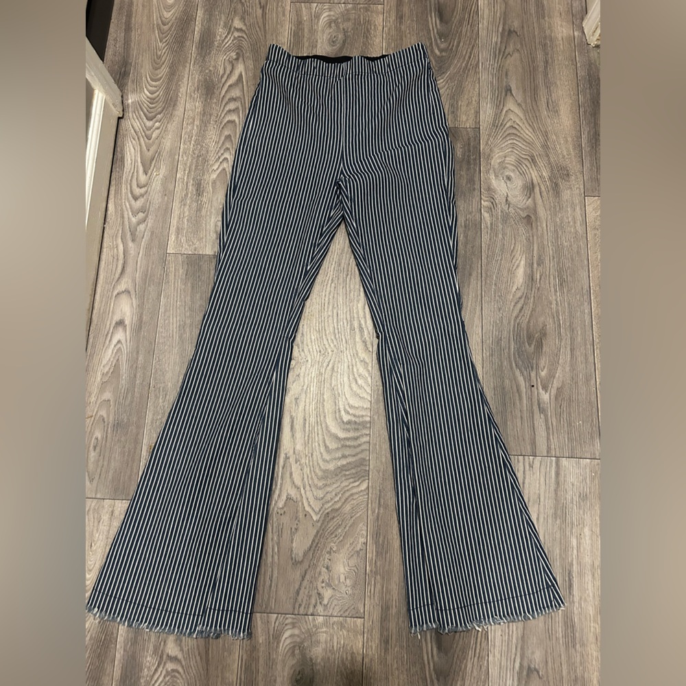 Altar’d State stretchy jeans size medium!